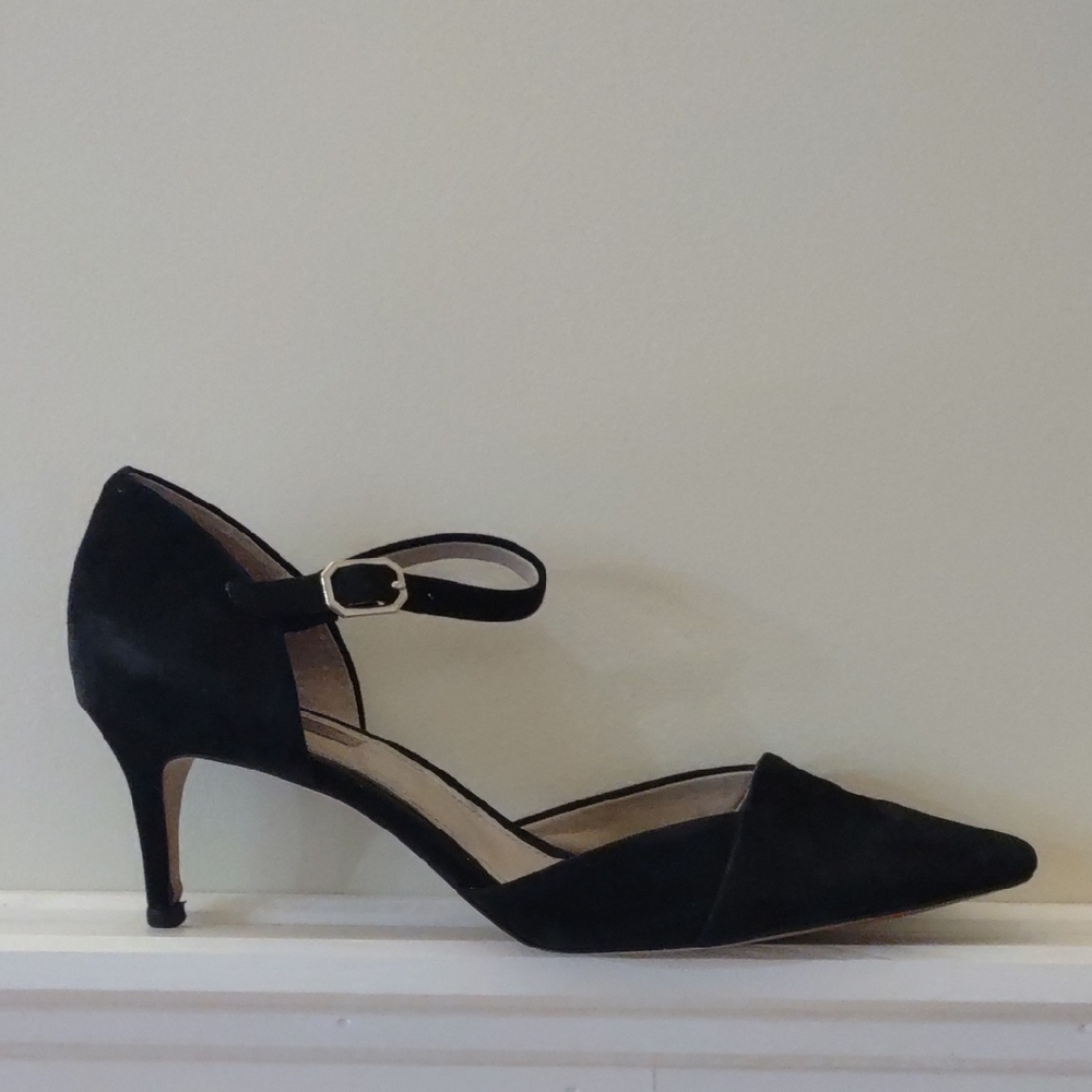 Louise et Cie Women's Black Suede Heels